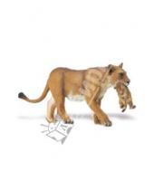 Картинка к книге Игрушки-фигурки из пластмассы - Львица с львенком в зубах (225229)